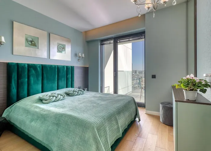 Prestige Views: Luxury Retreat Bucharest