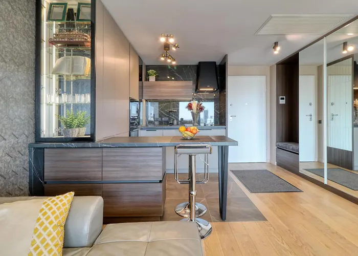 Prestige Views: Luxury Retreat Apartamento Bucareste